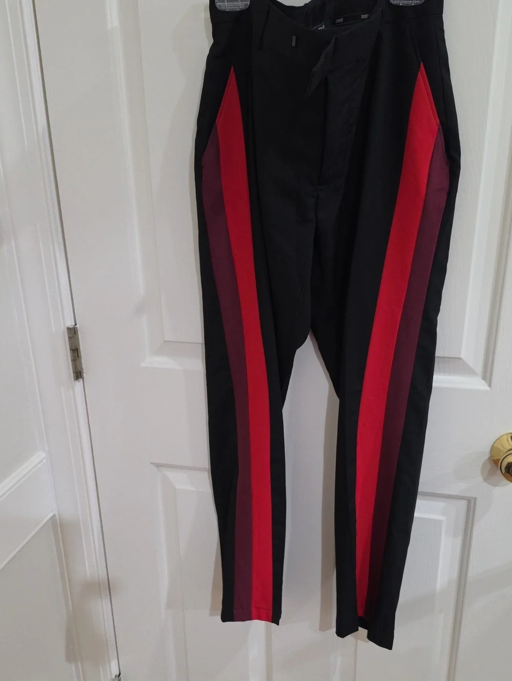 boohooMAN Slim Fit Colour Block Belted Suit Set Black & Red Love Island 36R 30R